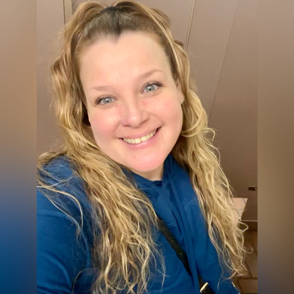 Meet your Posher, Jennifer